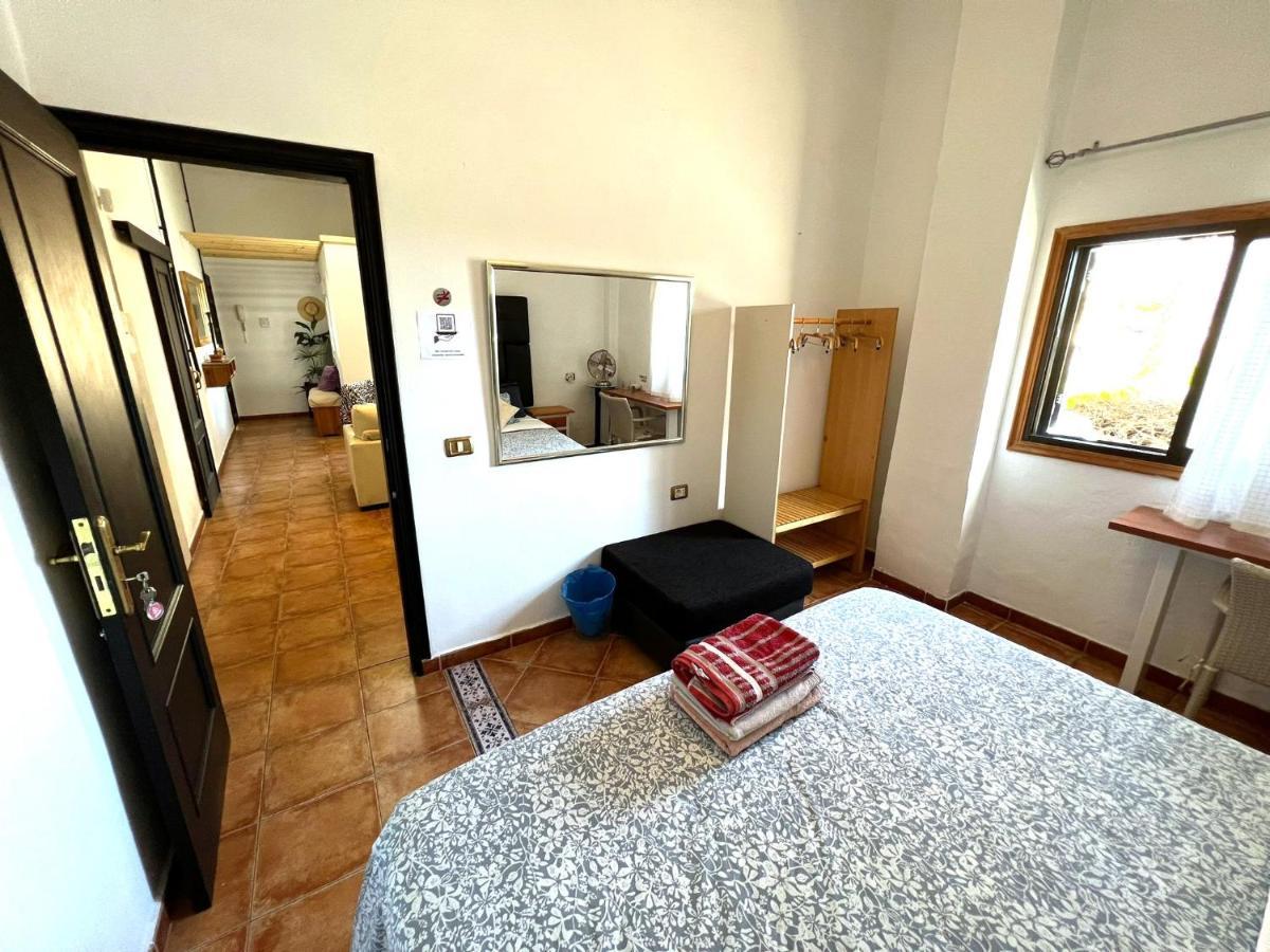 Alcamar Habitacion Privada Con Las Areas De Sala, Cocina Y Bano Que Se Comparten Cerca Al Mar! Alcalá 외부 사진