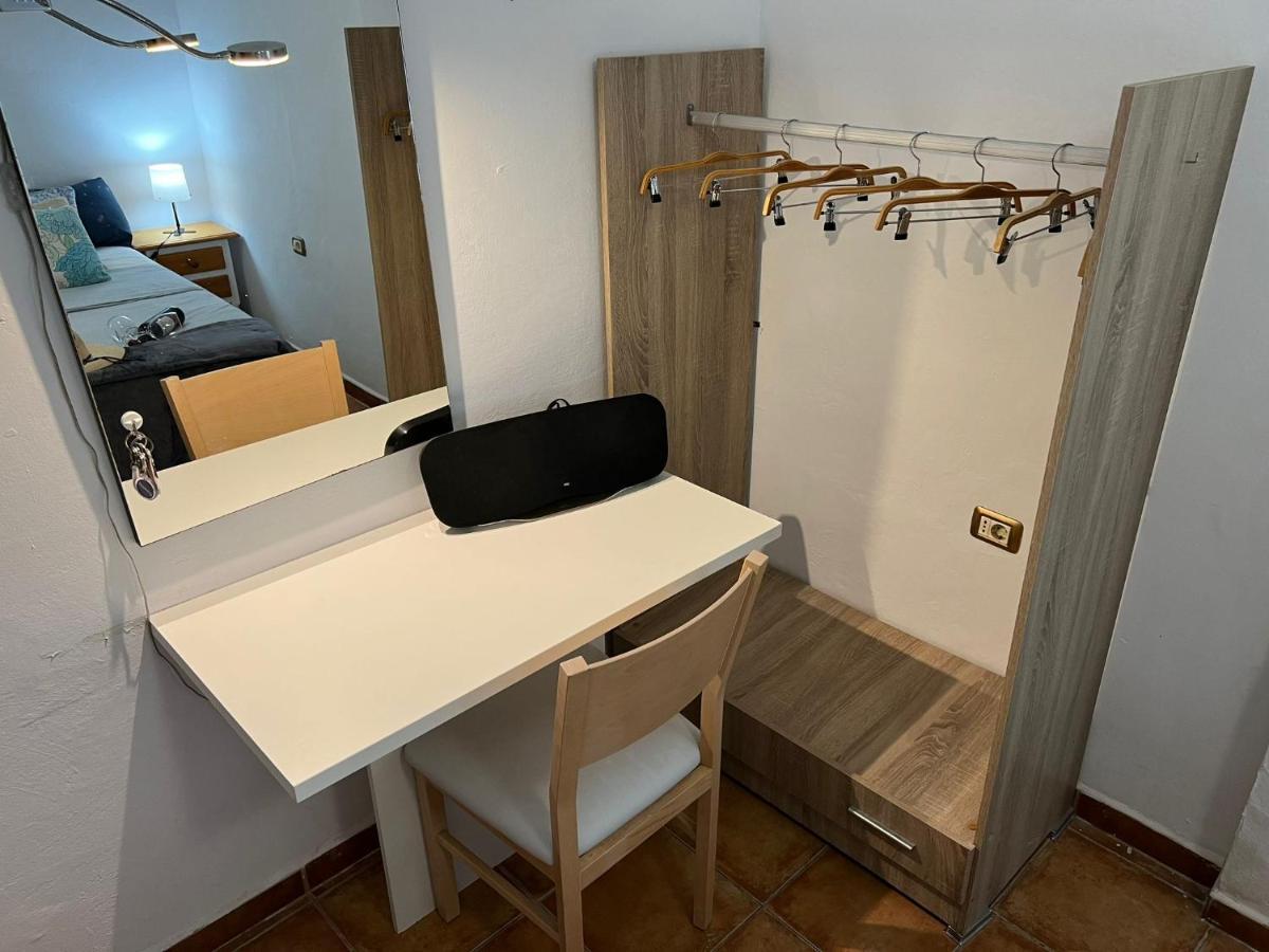 Alcamar Habitacion Privada Con Las Areas De Sala, Cocina Y Bano Que Se Comparten Cerca Al Mar! Alcalá 외부 사진