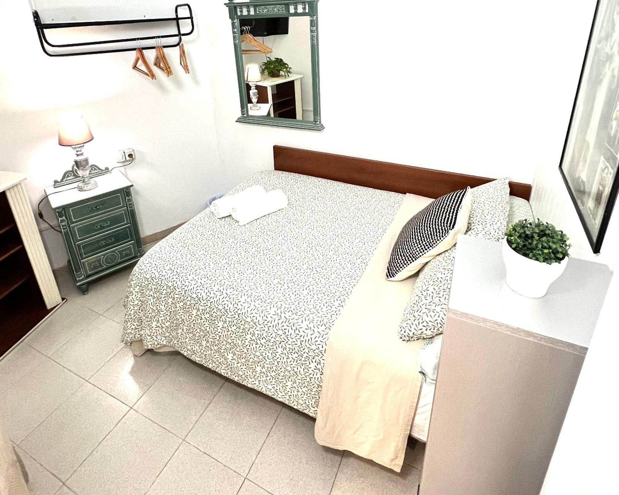 Alcamar Habitacion Privada Con Las Areas De Sala, Cocina Y Bano Que Se Comparten Cerca Al Mar! Alcalá 외부 사진