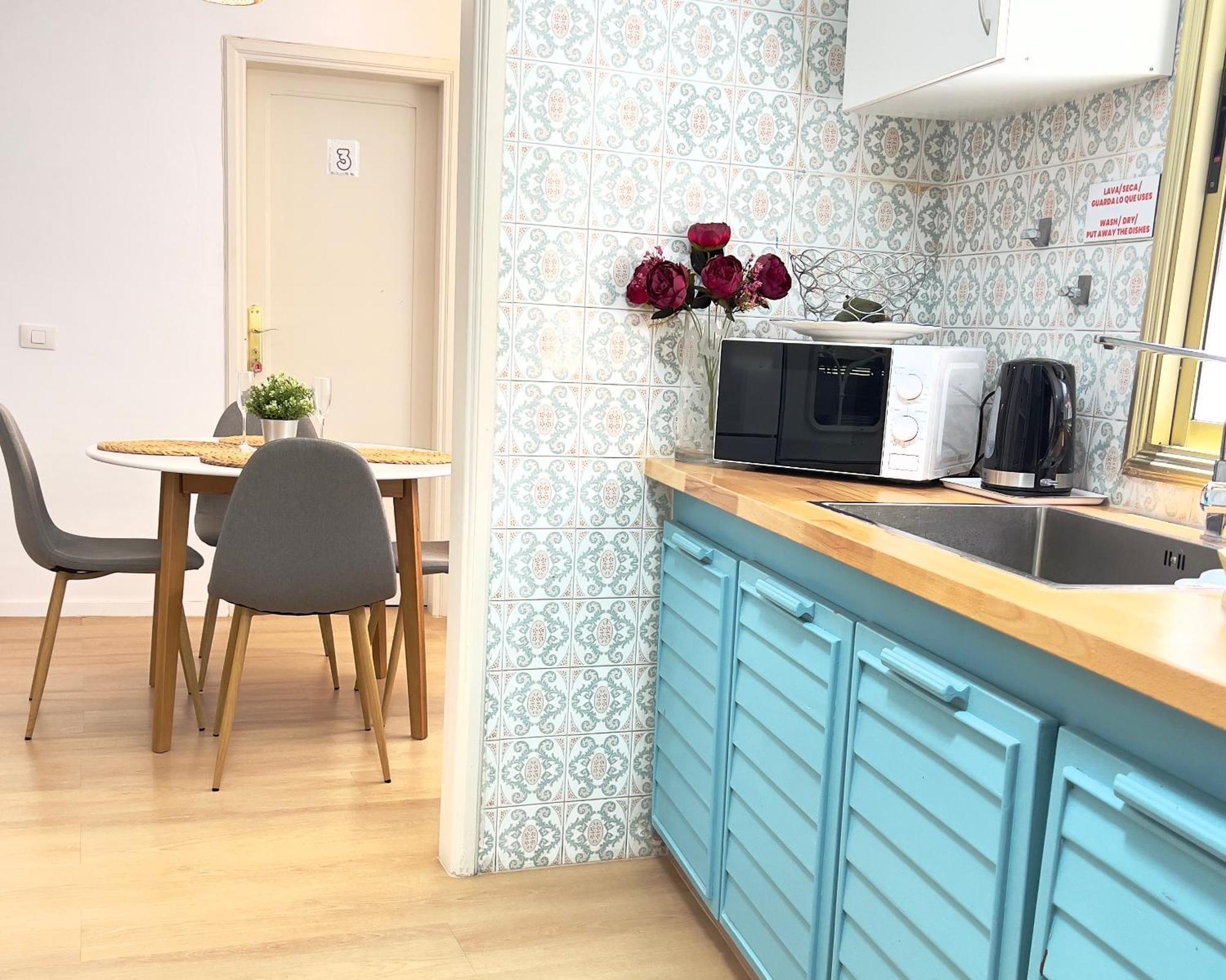 Alcamar Habitacion Privada Con Las Areas De Sala, Cocina Y Bano Que Se Comparten Cerca Al Mar! Alcalá 외부 사진