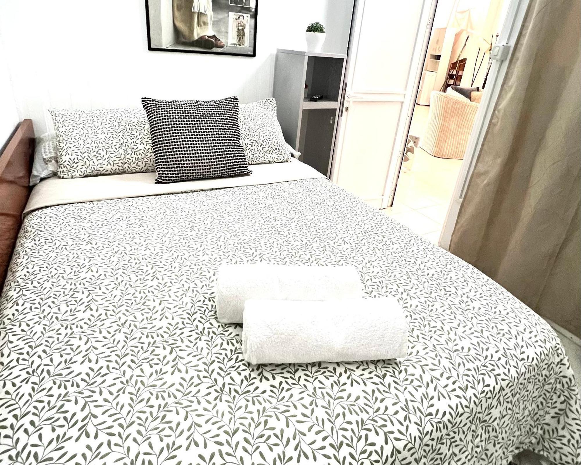 Alcamar Habitacion Privada Con Las Areas De Sala, Cocina Y Bano Que Se Comparten Cerca Al Mar! Alcalá 외부 사진