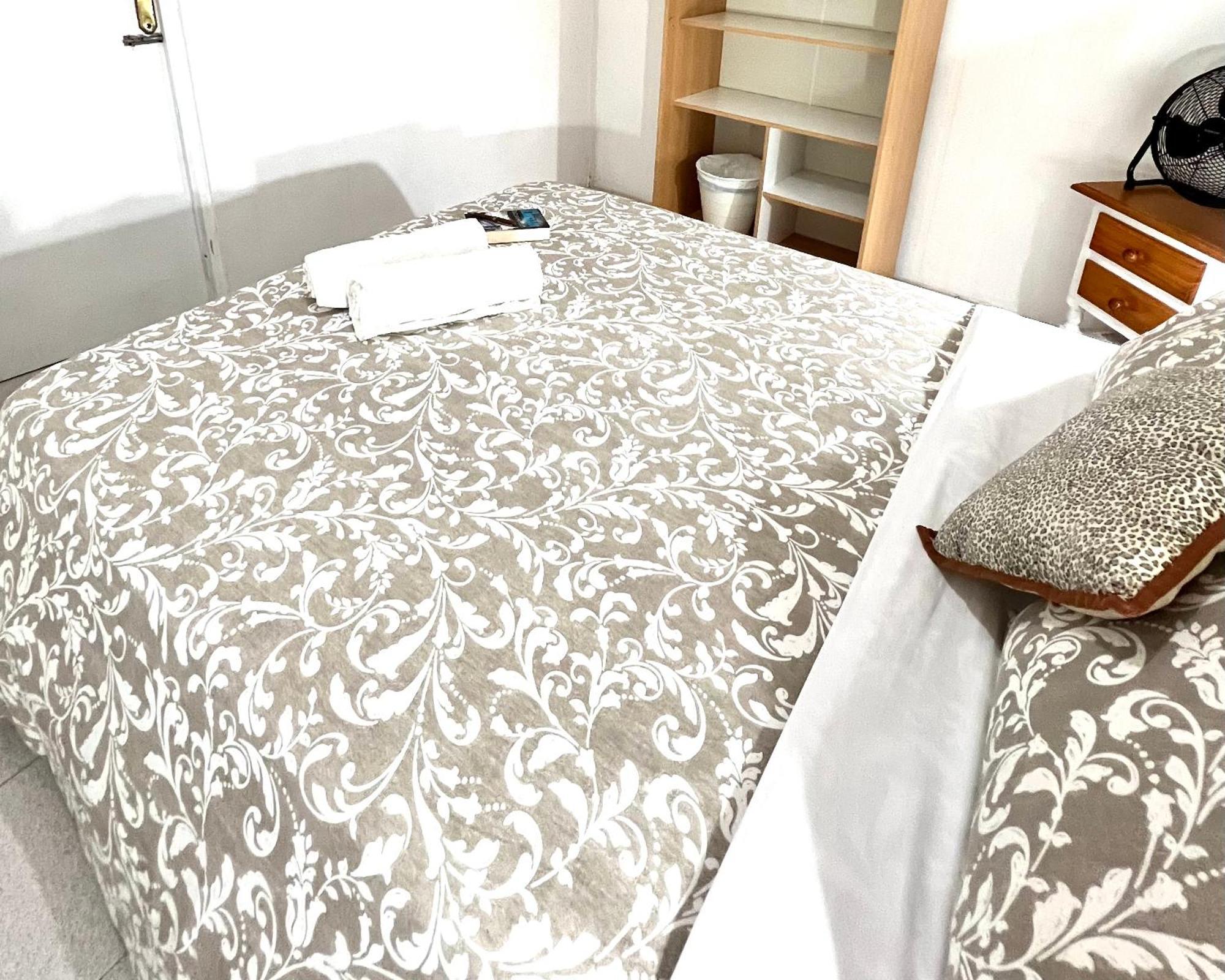 Alcamar Habitacion Privada Con Las Areas De Sala, Cocina Y Bano Que Se Comparten Cerca Al Mar! Alcalá 외부 사진